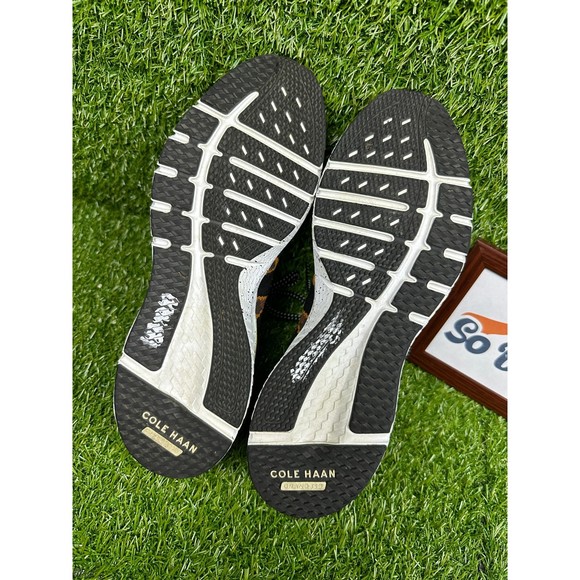 COLE HAAN ZEROGRAND - OVERTAKE LITE ANIMAL PRINT KNIT RUNNING SHOES - Women's 8 - Picture 3 of 6